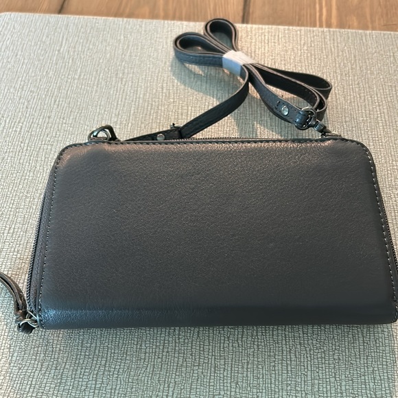 Shoulder length gray wallet - Picture 6 of 9